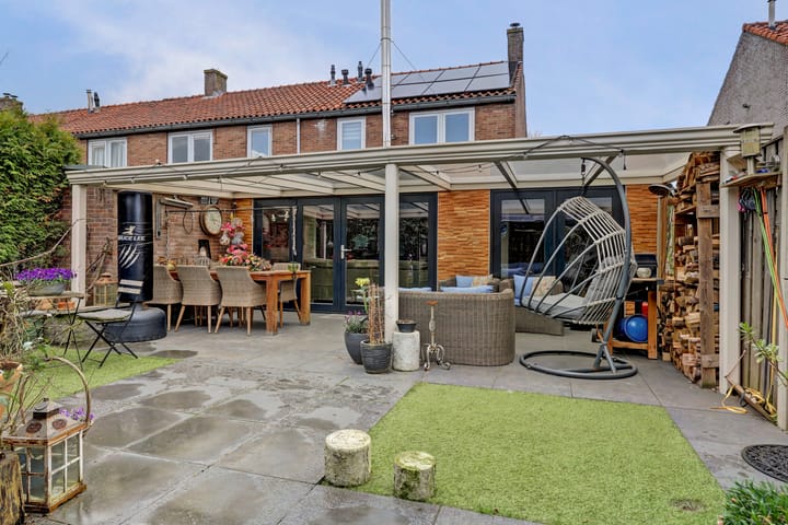 Photo 4 of Chr. Huygensstraat 30