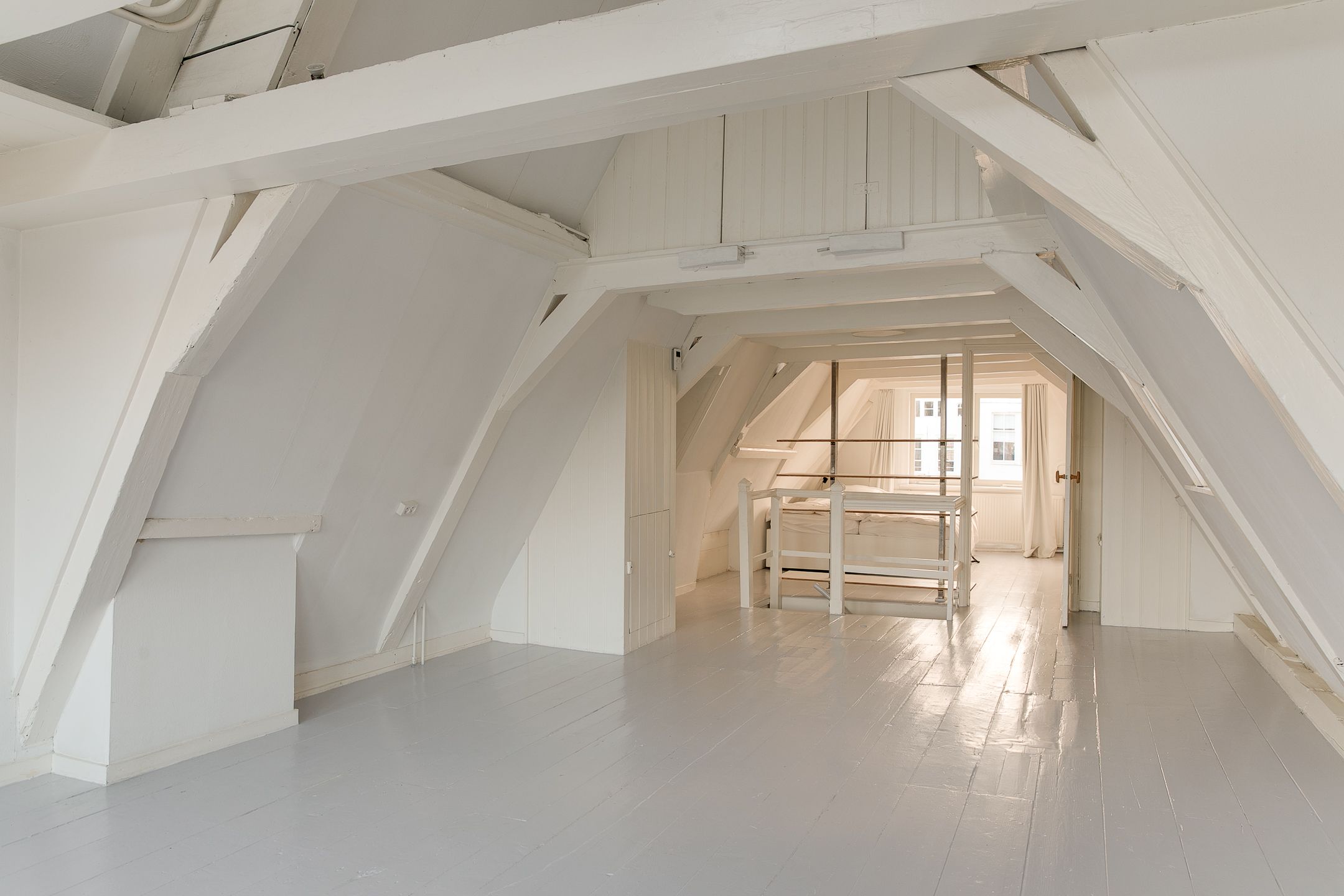 Monumental Canal House with Panoramic IJ Views and Wellness Facilities — 35