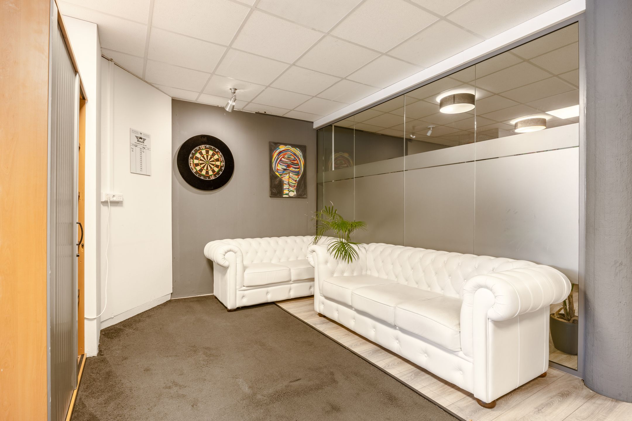 Mixed-Use Investment Property in Santpoort-Noord Center — 50
