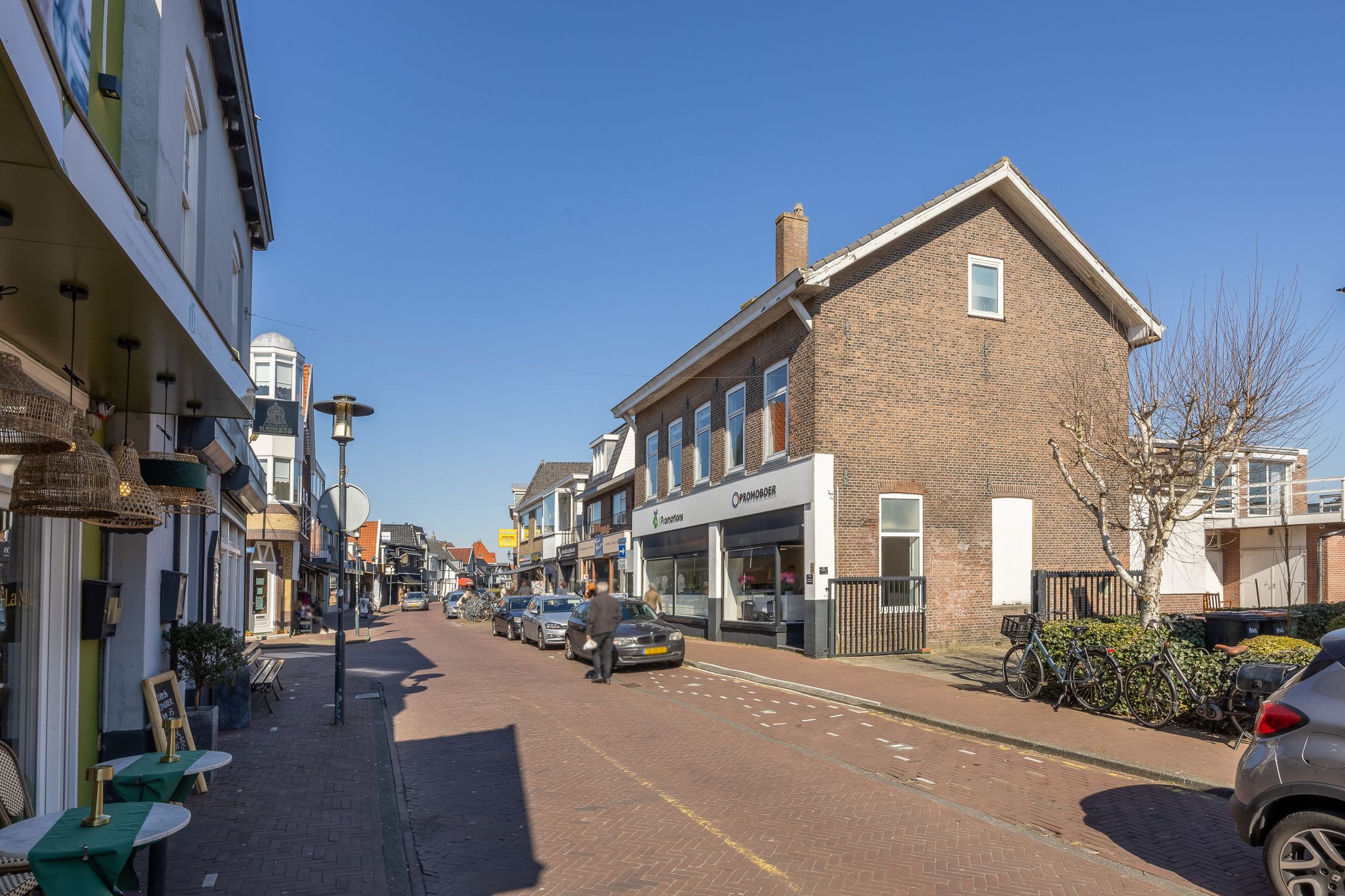 Mixed-Use Investment Property in Santpoort-Noord Center — 22