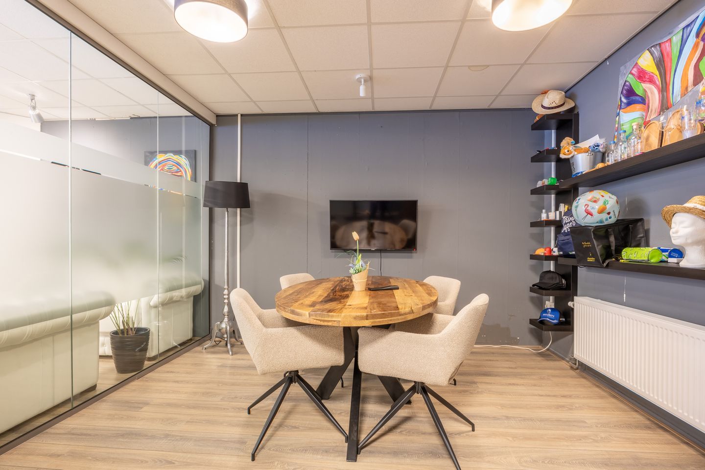 Mixed-Use Investment Property in Santpoort-Noord Center — 52