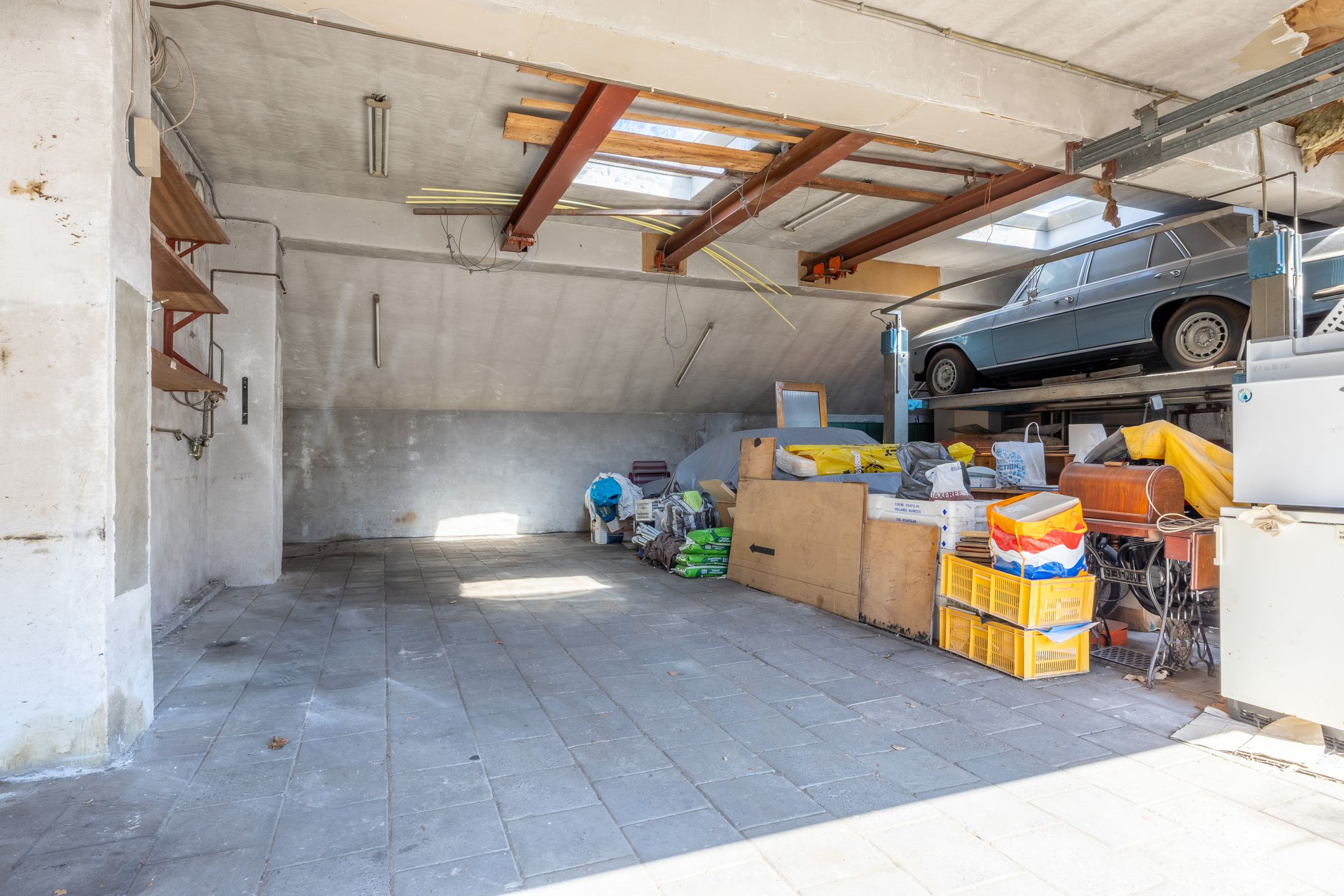 Mixed-Use Investment Property in Santpoort-Noord Center — 65