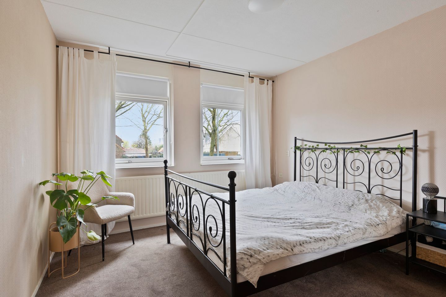 Photo 10 of Tulpstraat 1