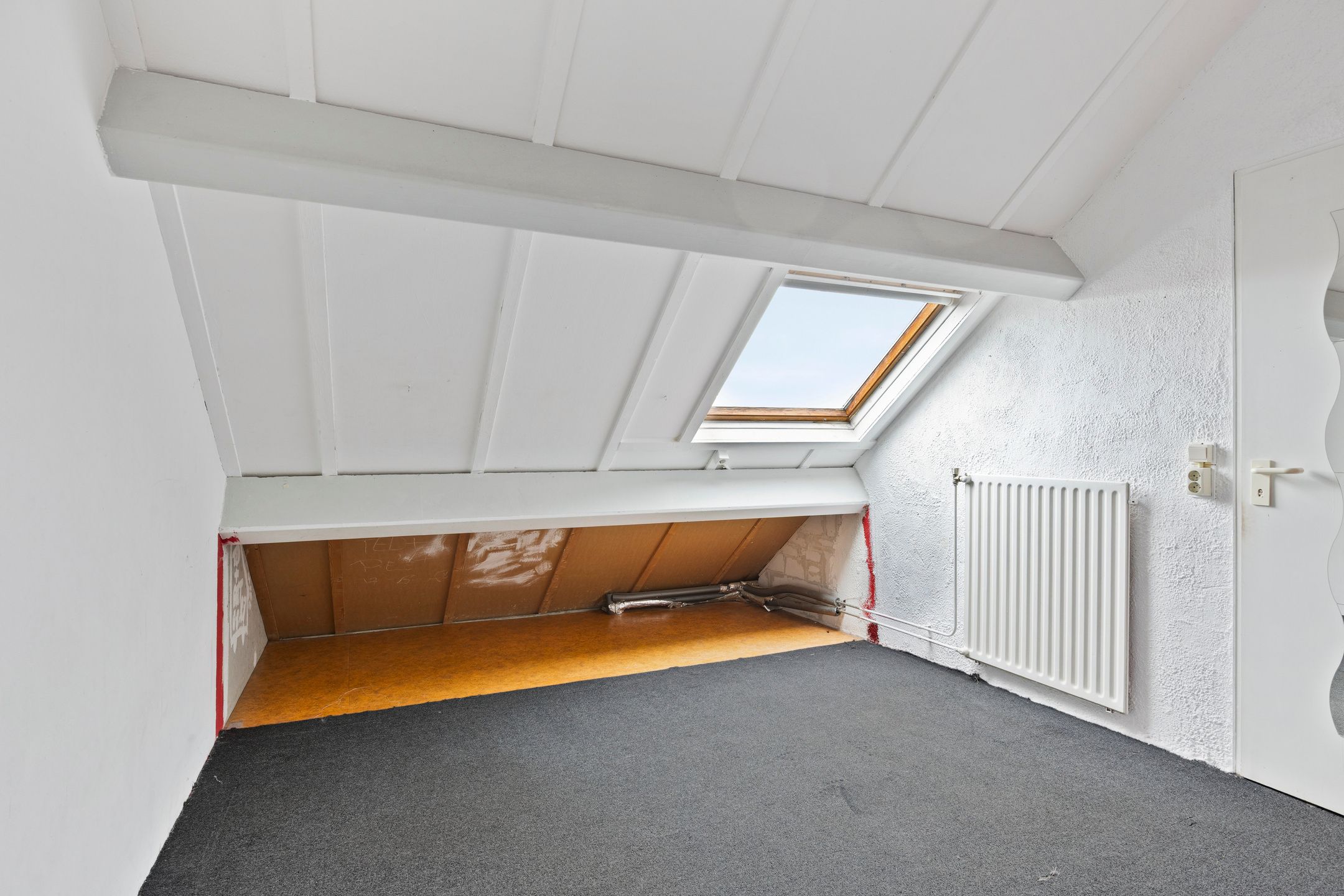 Photo 18 of Tulpstraat 1