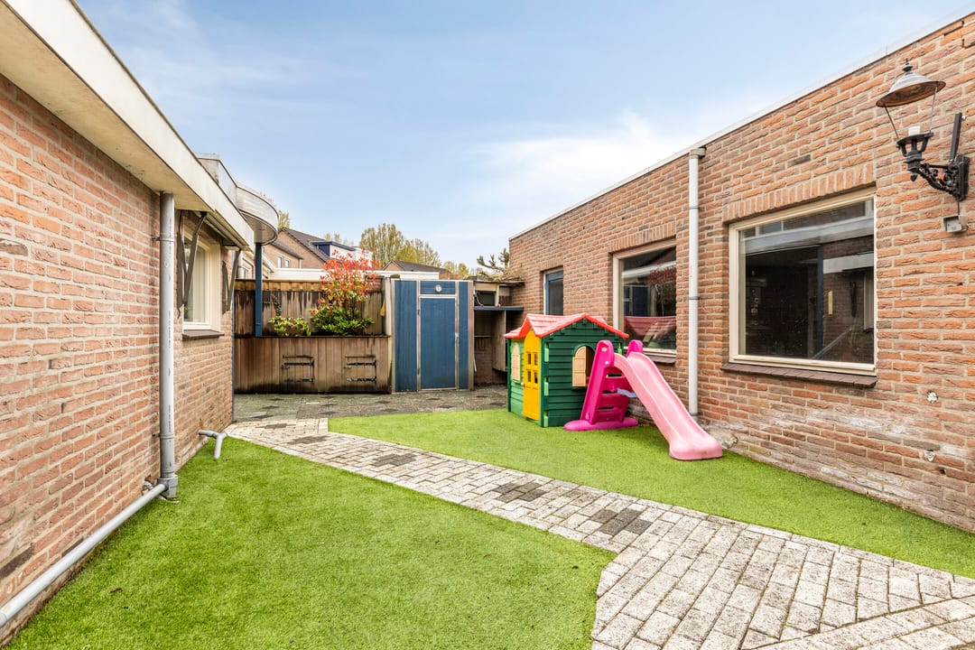 Photo 22 of Tulpstraat 1