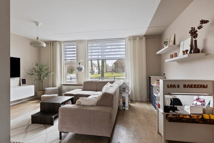 Photo 4 of Tulpstraat 1