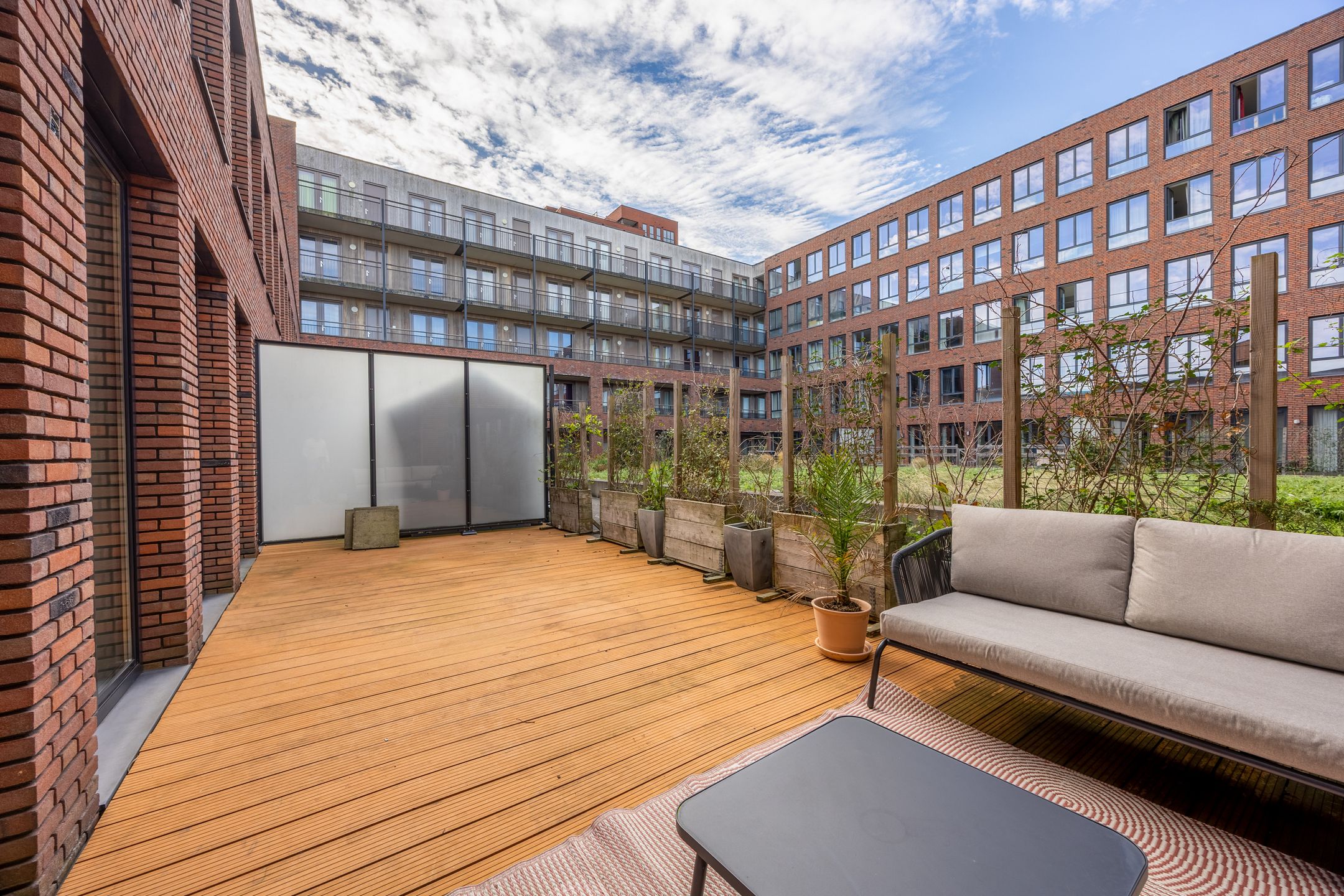 Modern apartment with spacious roof terrace in Nijmegen Oud-West — 24