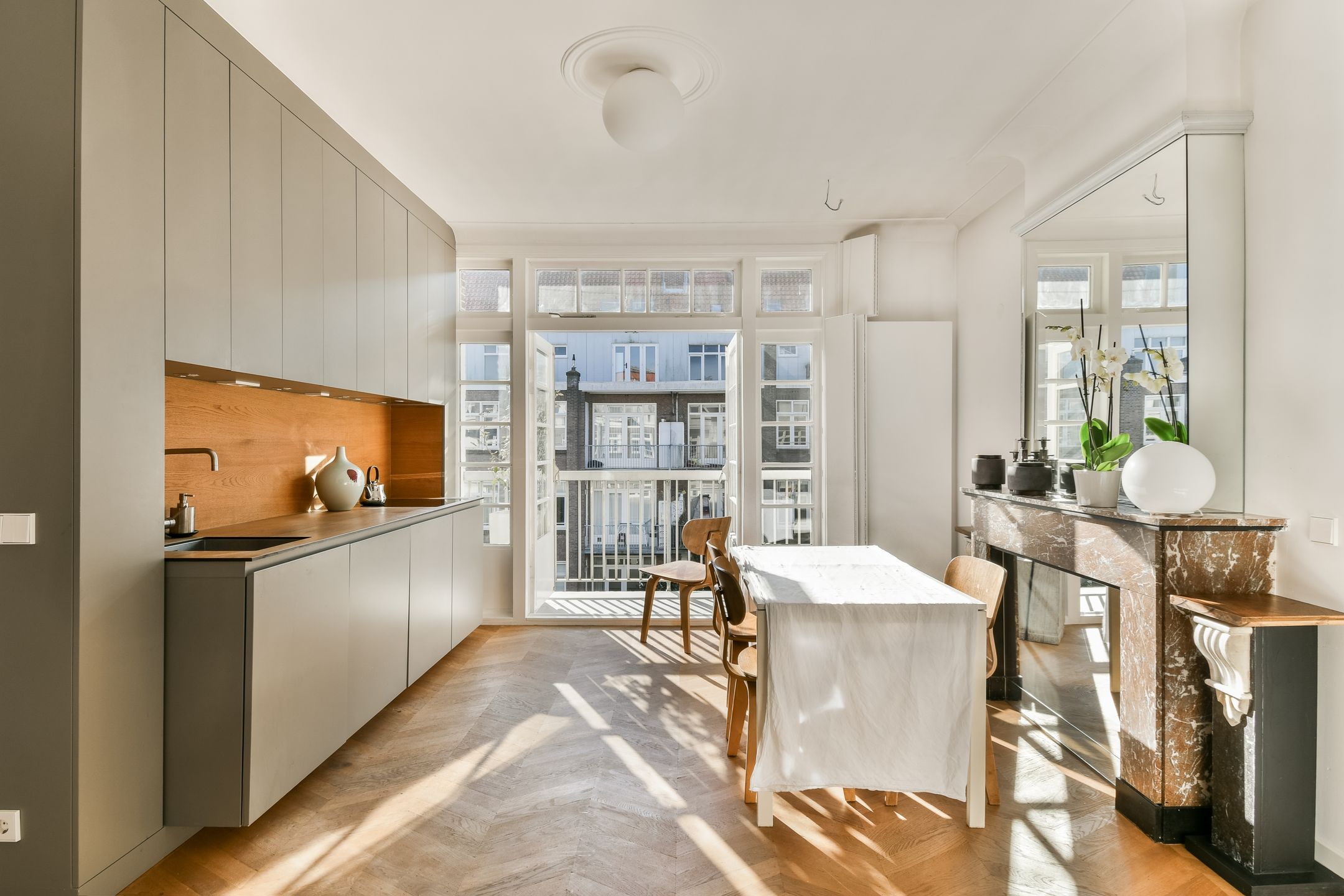 Foto 9 van Roerstraat 85-3