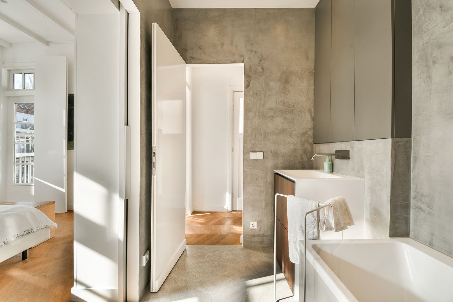 Foto 20 van Roerstraat 85-3