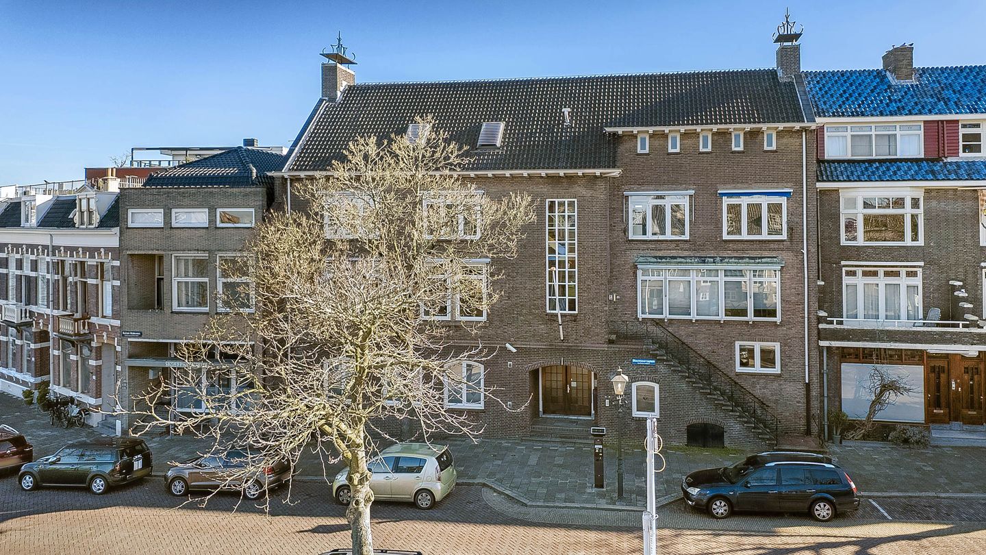 Bekijk foto 5 van Blauwpoortsplein 4