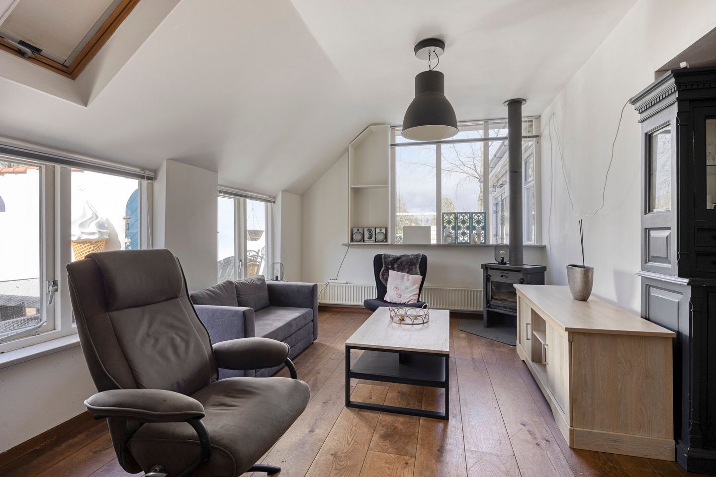 Photo 10 of Wester Es 11