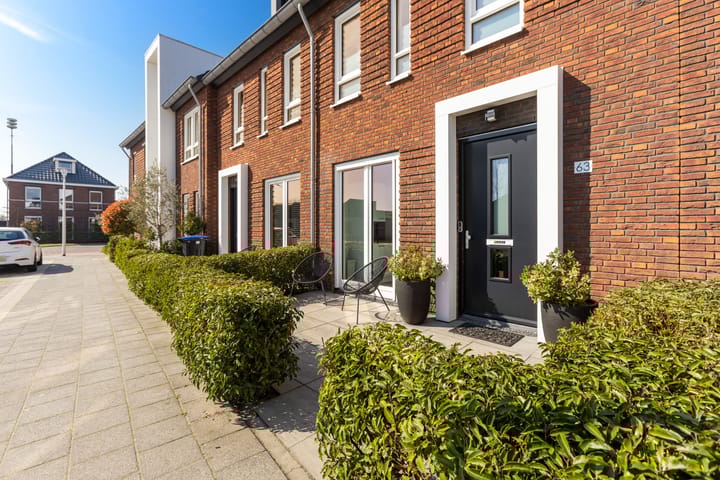 Foto 2 van Sikkel 63