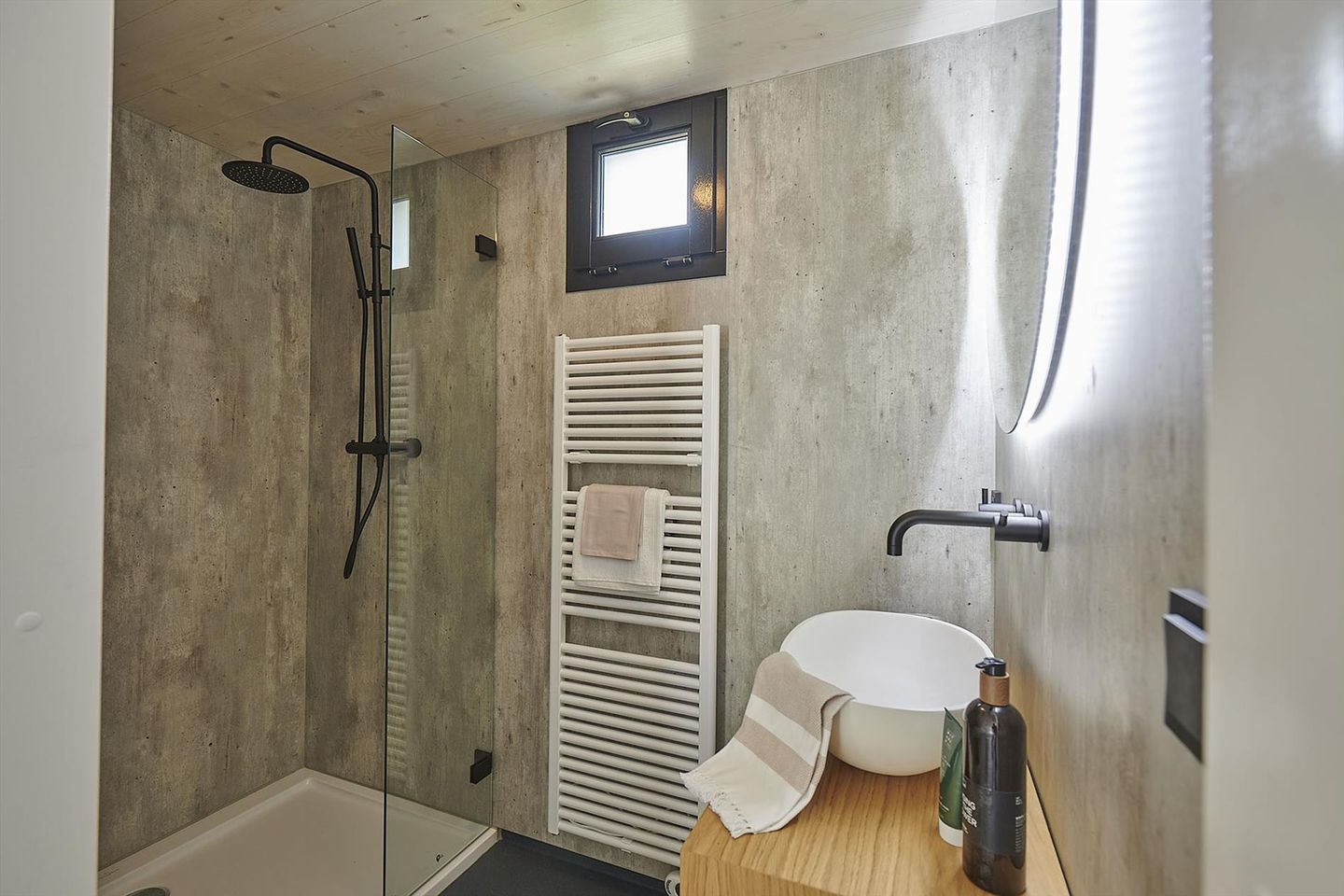 Foto 10 van Oirschotsebaan 6-REE