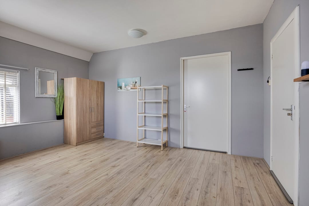 Photo 32 of Wester Es 11