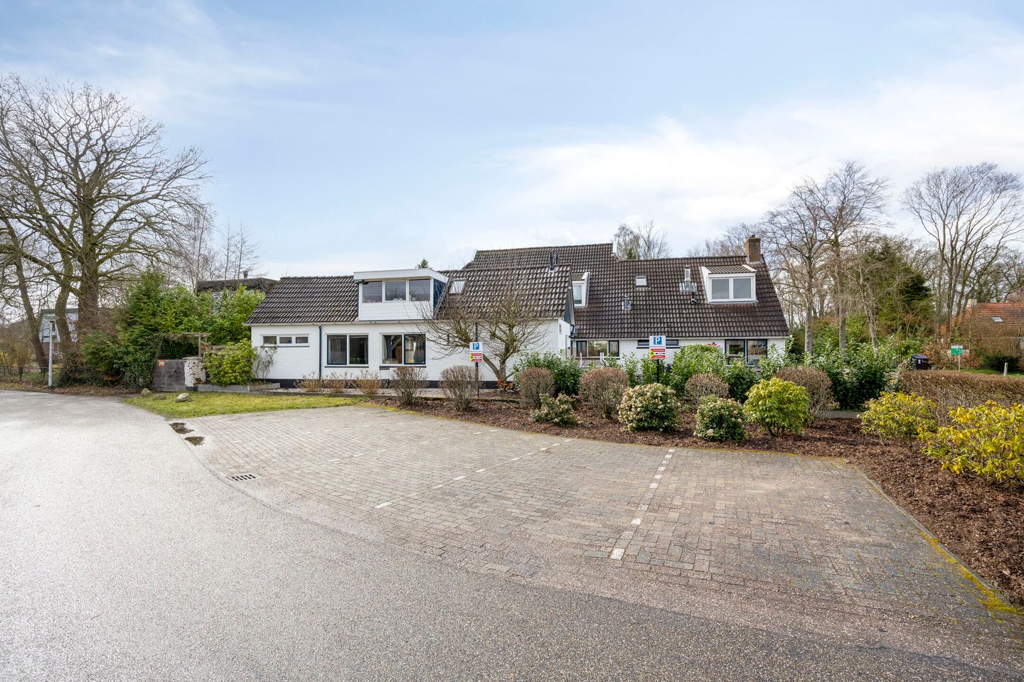 Photo 65 of Wester Es 11