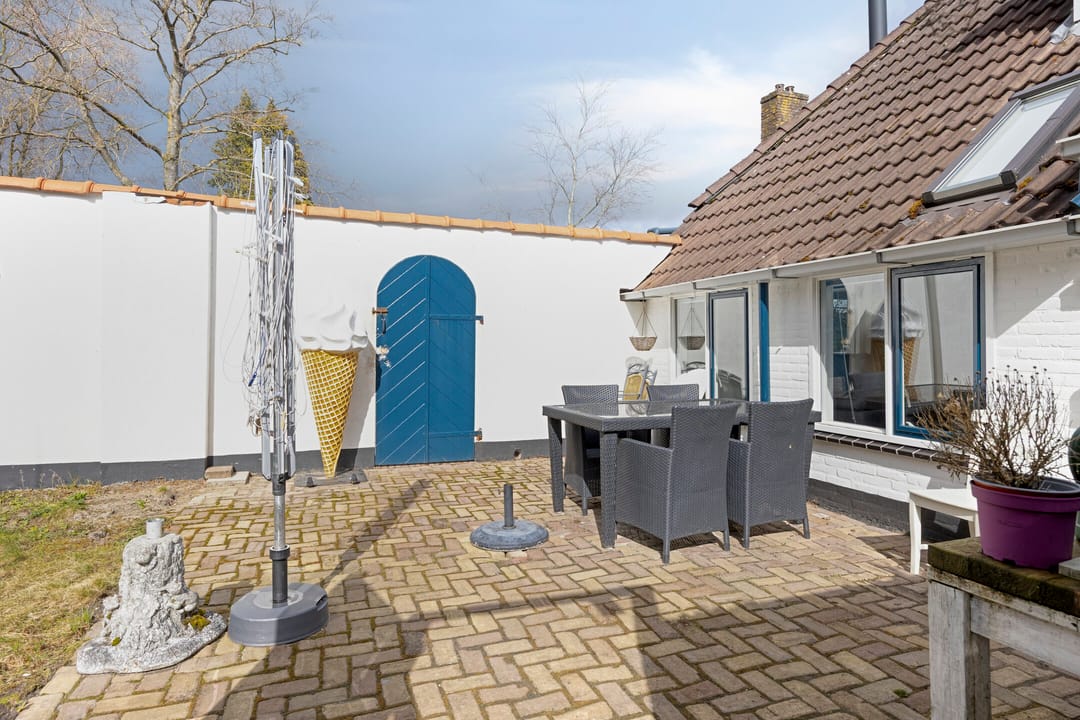 Photo 58 of Wester Es 11