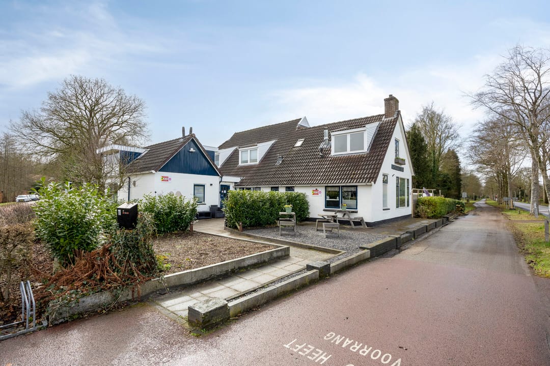 Photo 68 of Wester Es 11