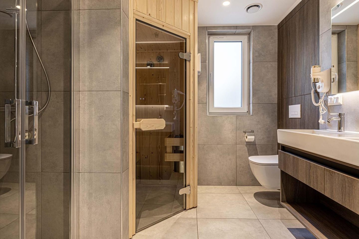 Foto 19 van Beetserweg 6-4L2