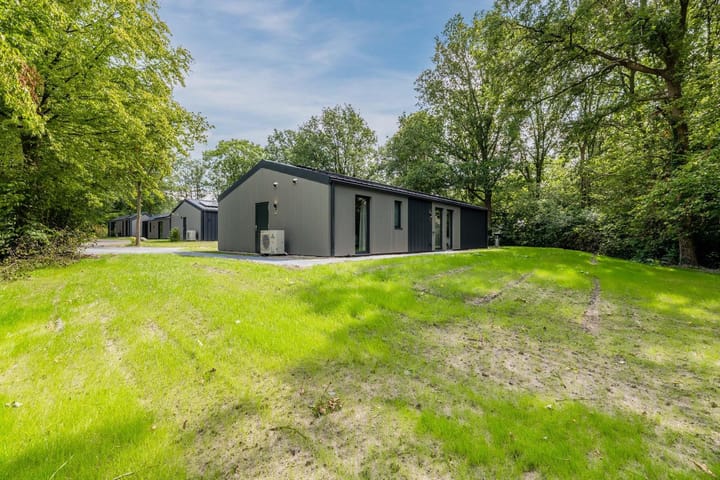 Photo 2 of Beetserweg 6-8C