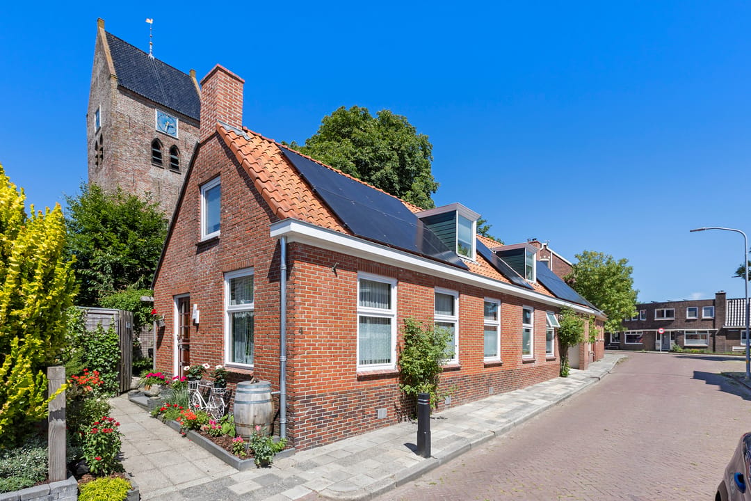 Photo 1 of Schoolstraat 4