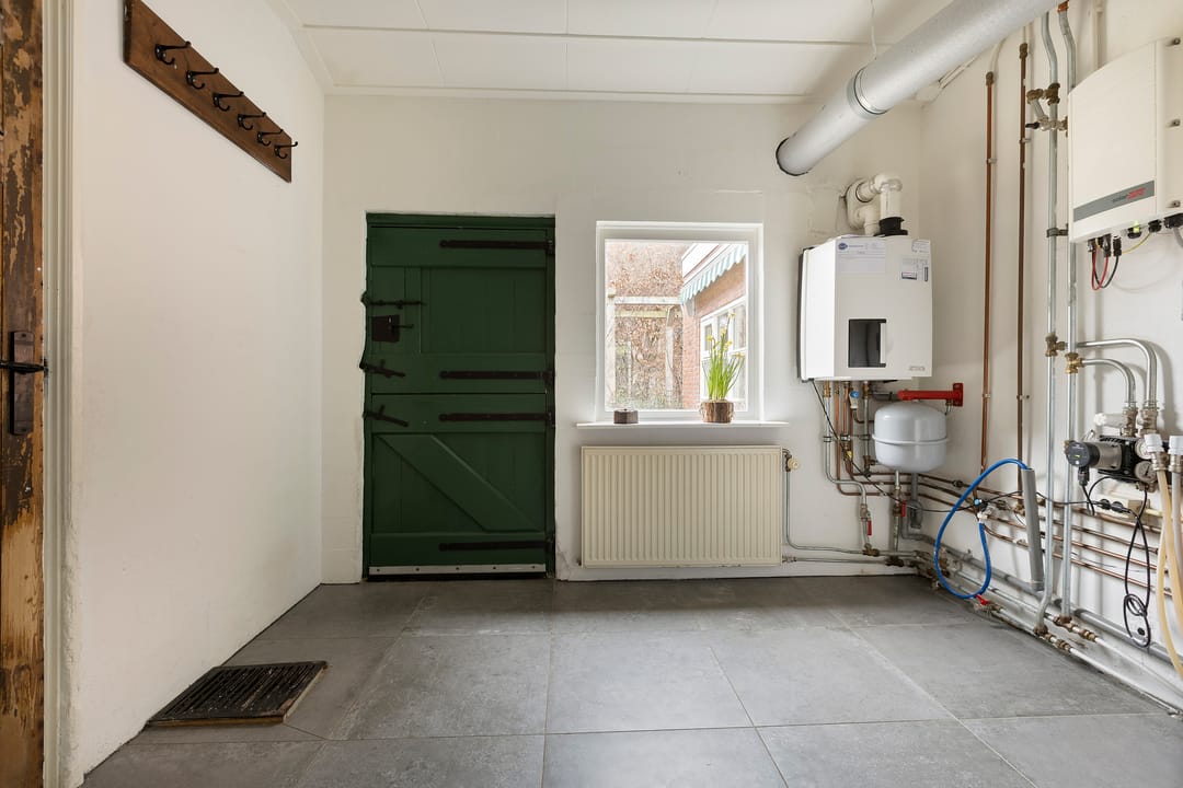 Photo 28 of Schoolstraat 4