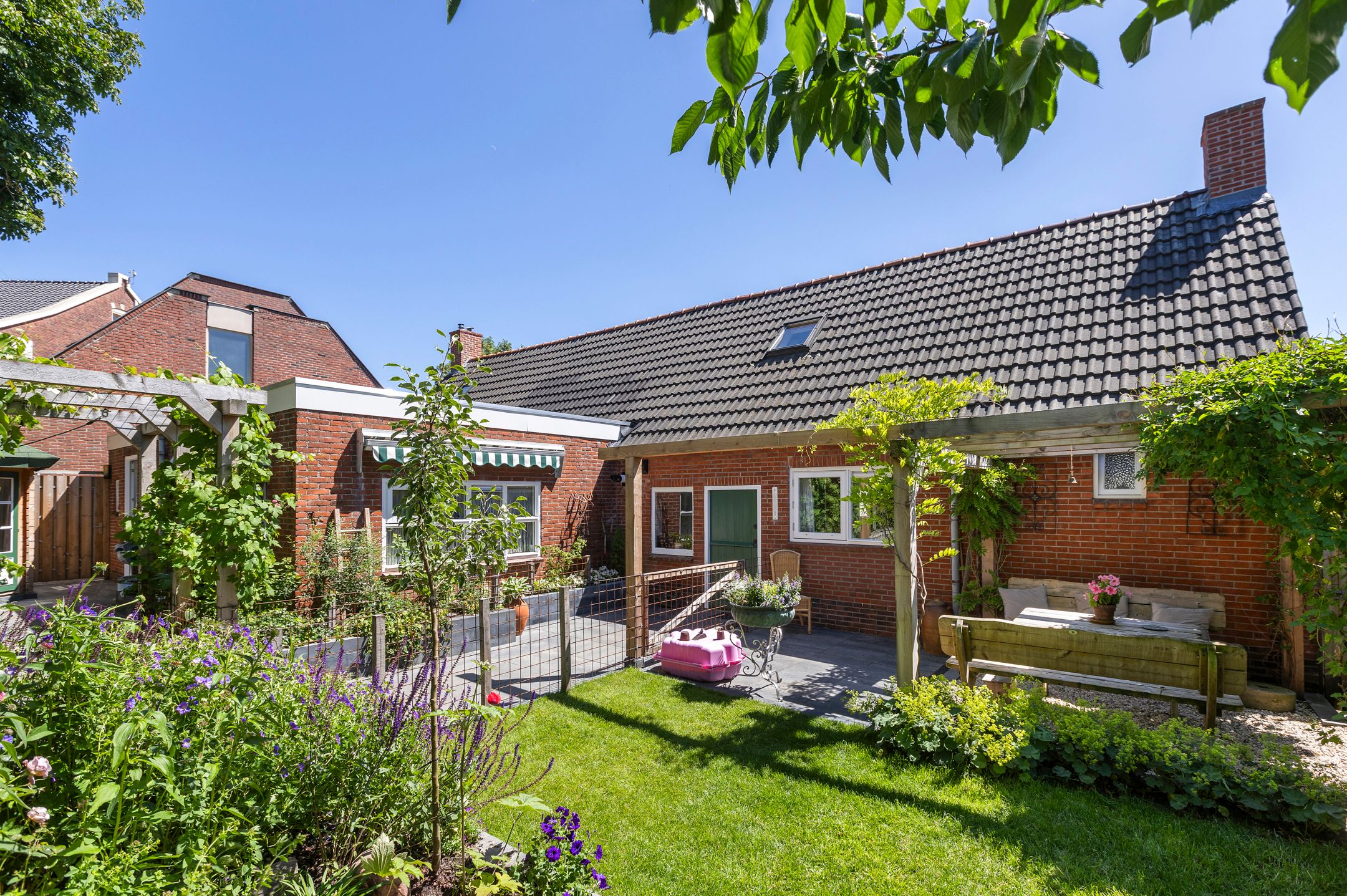 Photo 42 of Schoolstraat 4