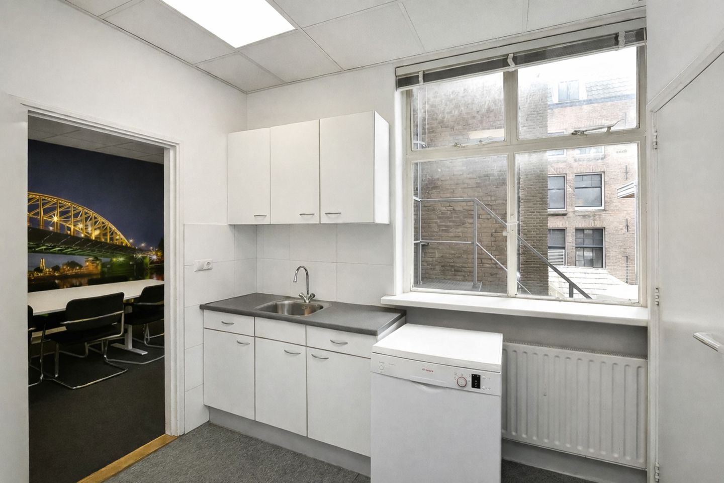 Bekijk foto 3 van Willemsplein 34-1