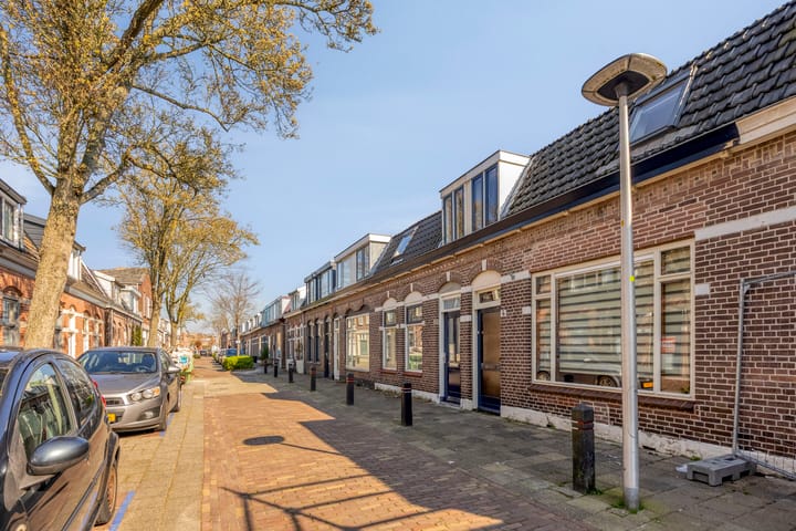 Foto 5 van van der Veldstraat 4
