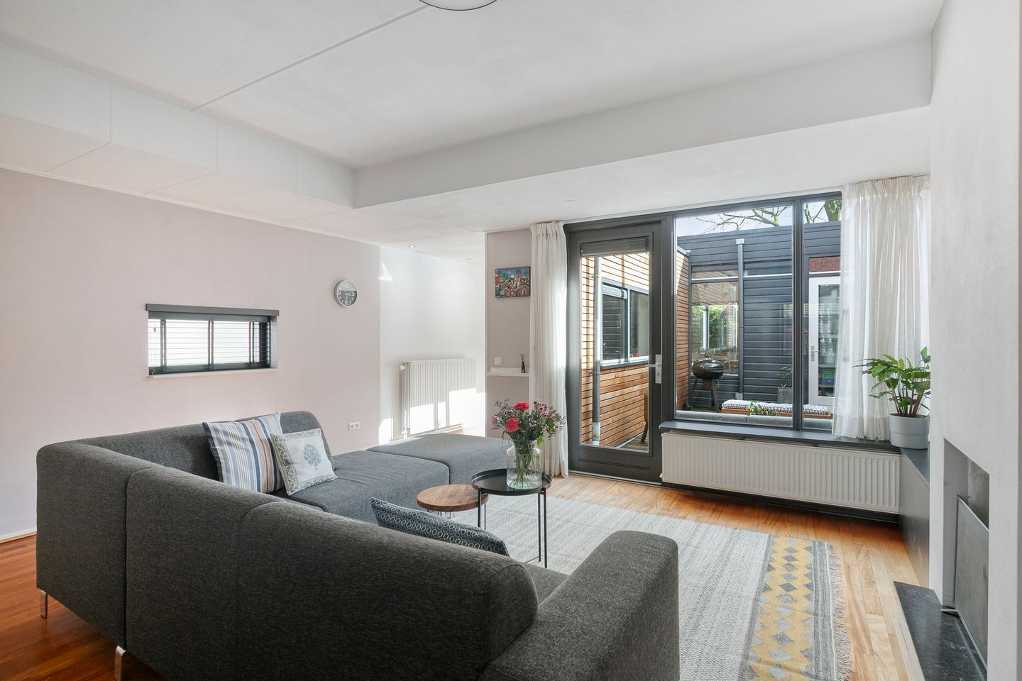 Spacious End Terrace Home with Multiple Outdoor Spaces in Grasrijk — 12