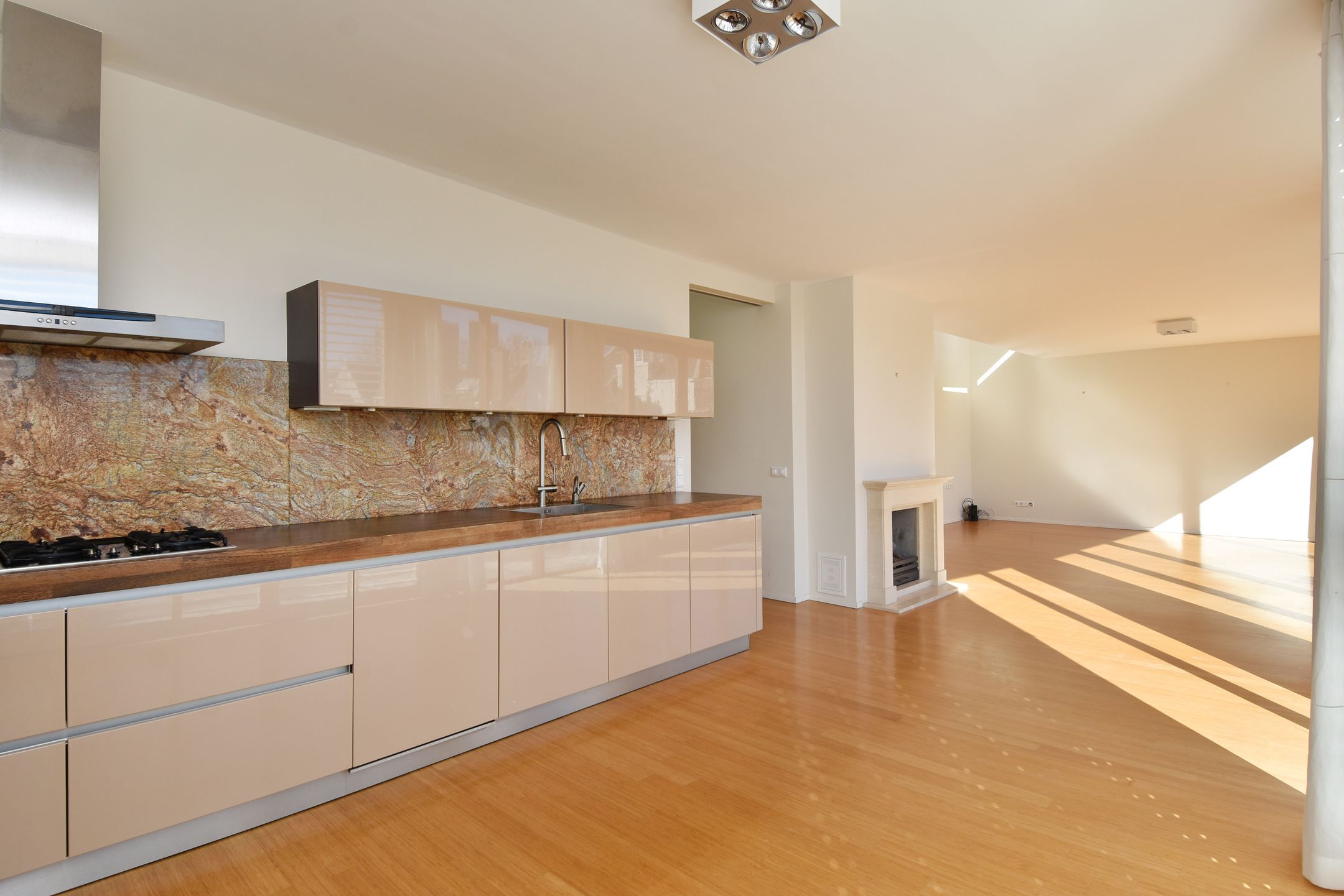 Foto 9 van Kazernestraat 31-D