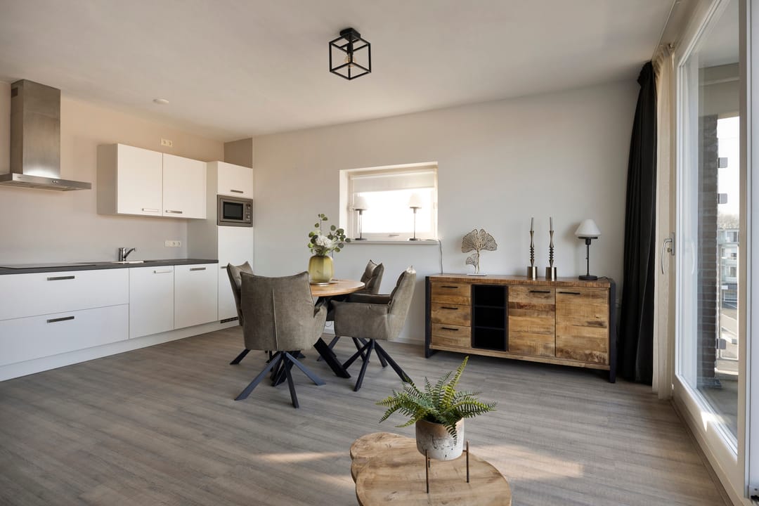 Centrally located apartment with free view and parking in Klazienaveen — 13
