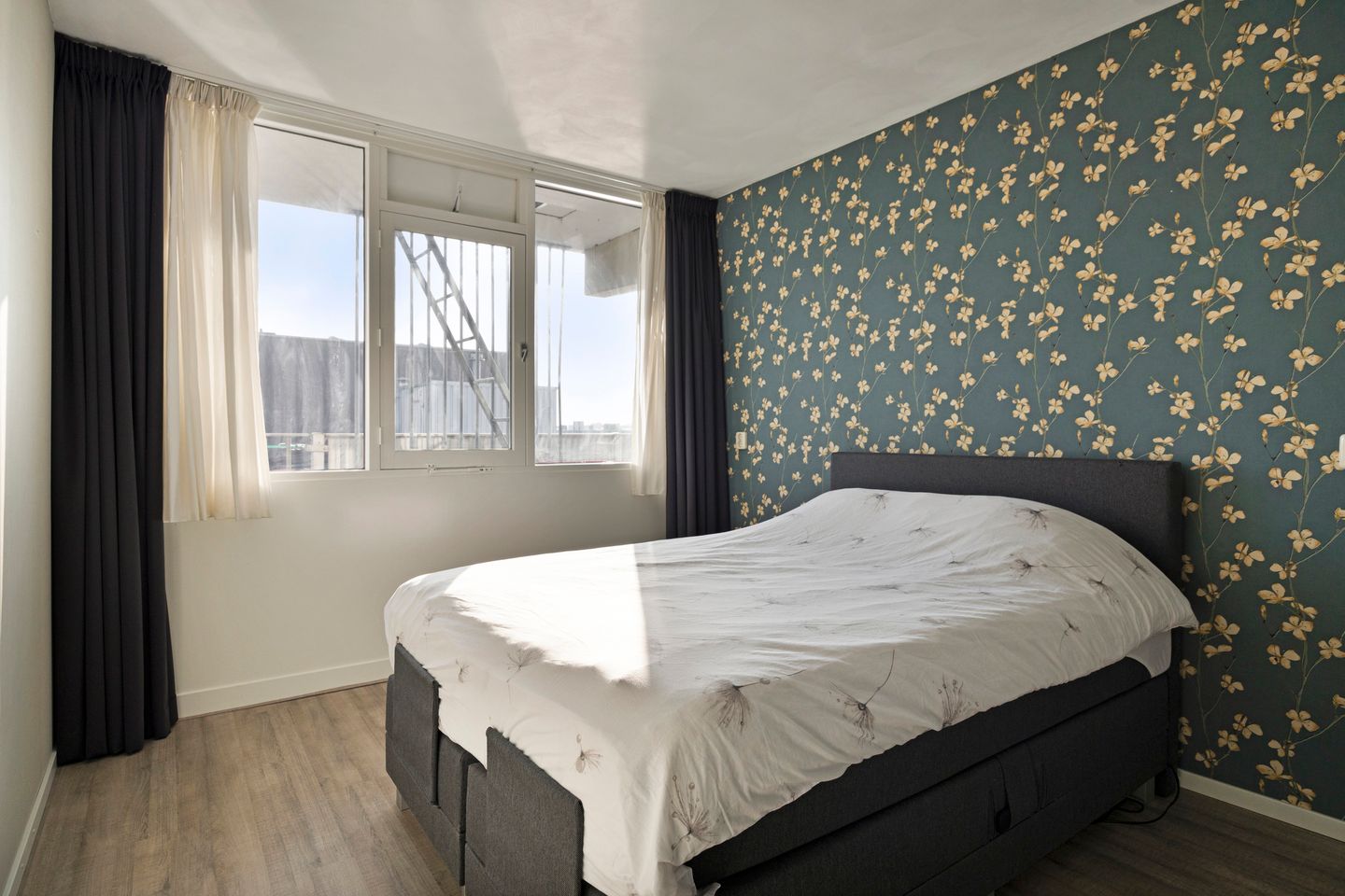 Centrally located apartment with free view and parking in Klazienaveen — 24