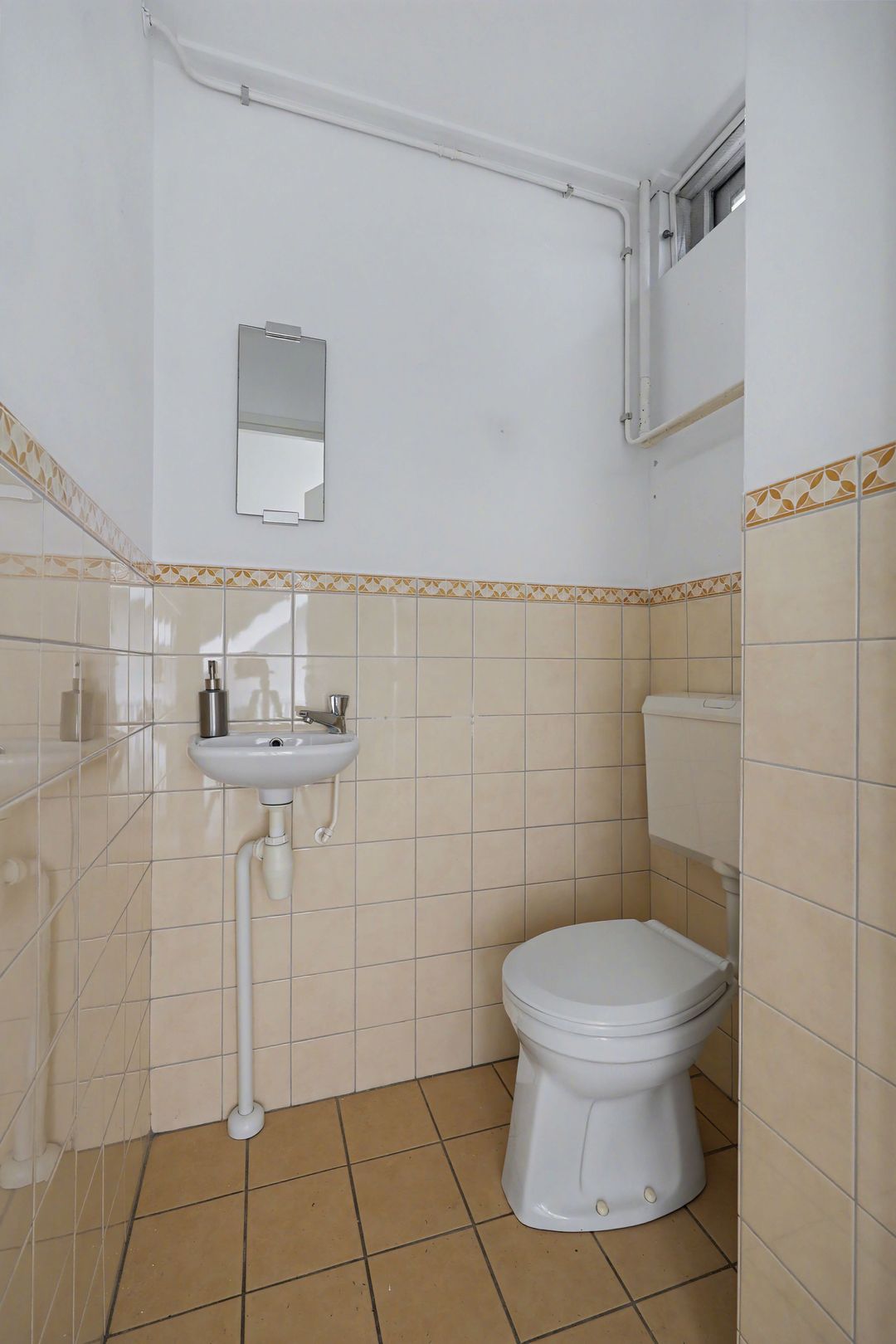 Photo 8 of Baroniestraat 38