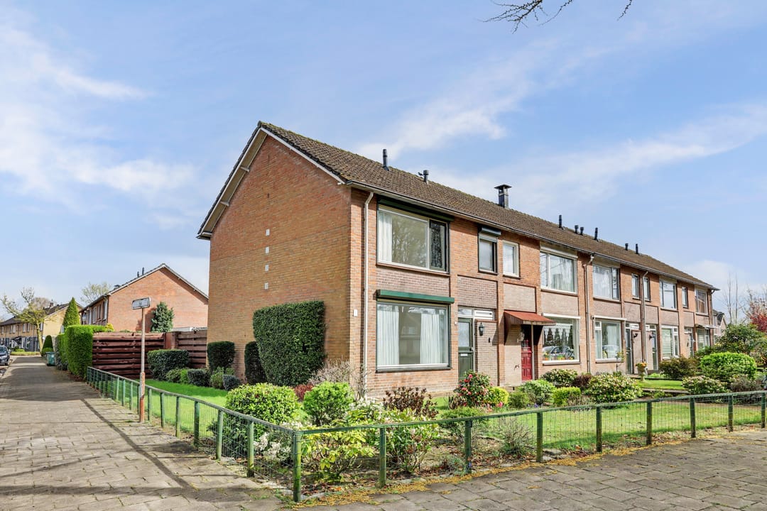 Photo 37 of Baroniestraat 38