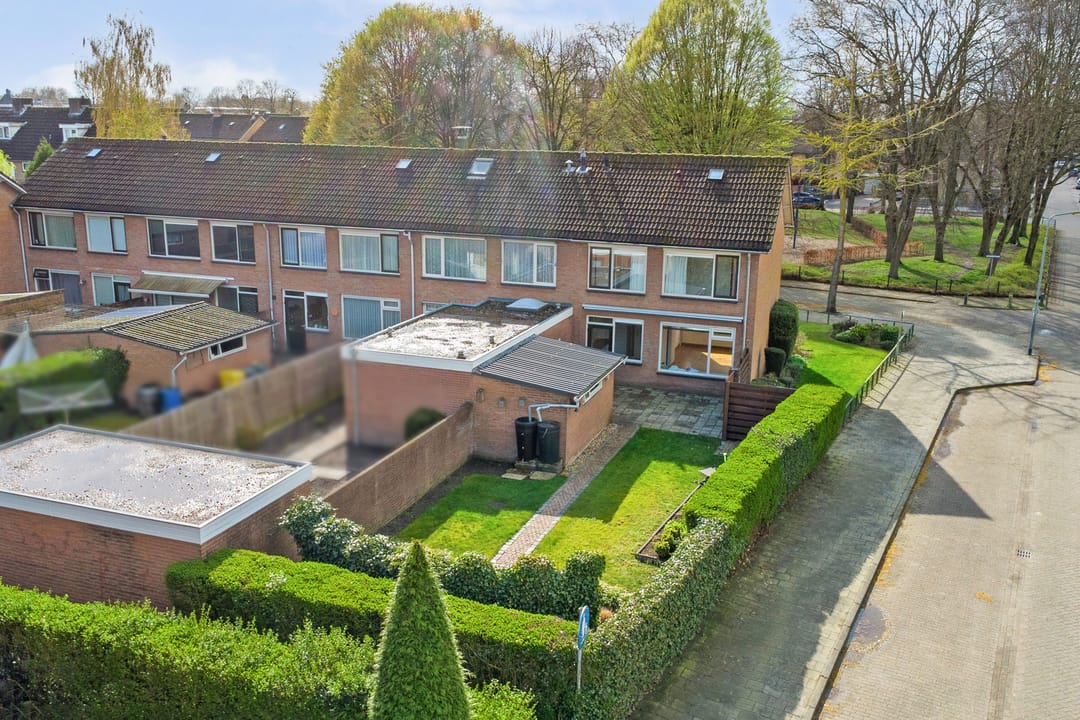 Photo 41 of Baroniestraat 38