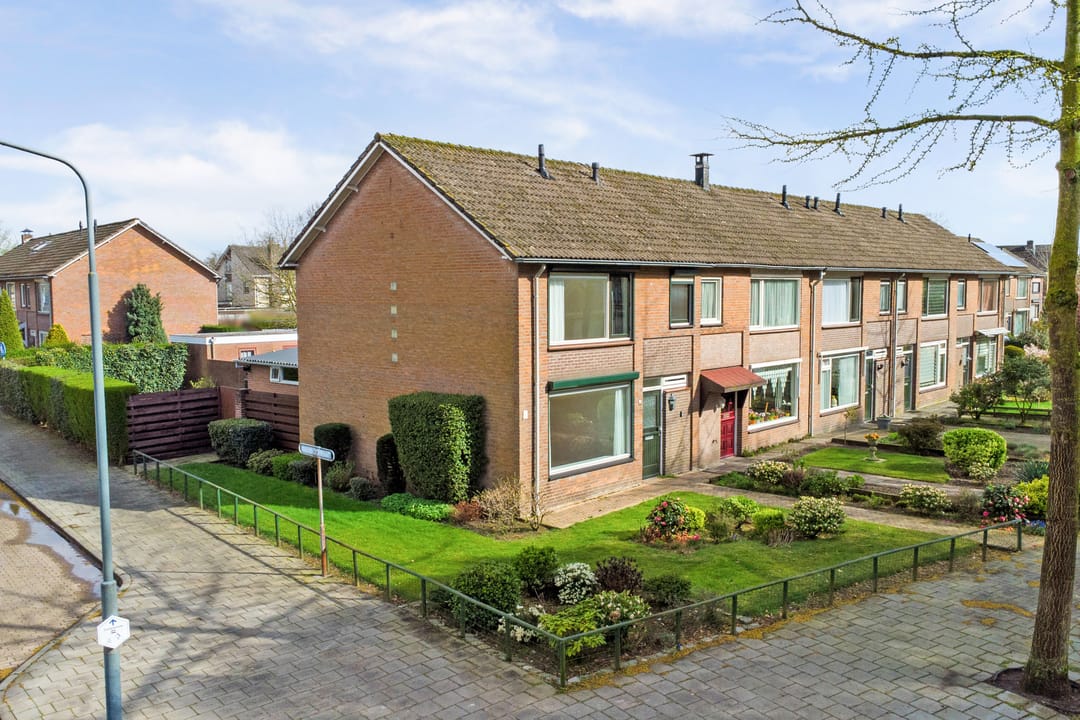 Photo 43 of Baroniestraat 38
