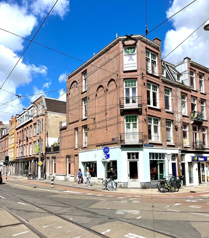 Photo 2 of Admiraal De Ruijterweg 85-2