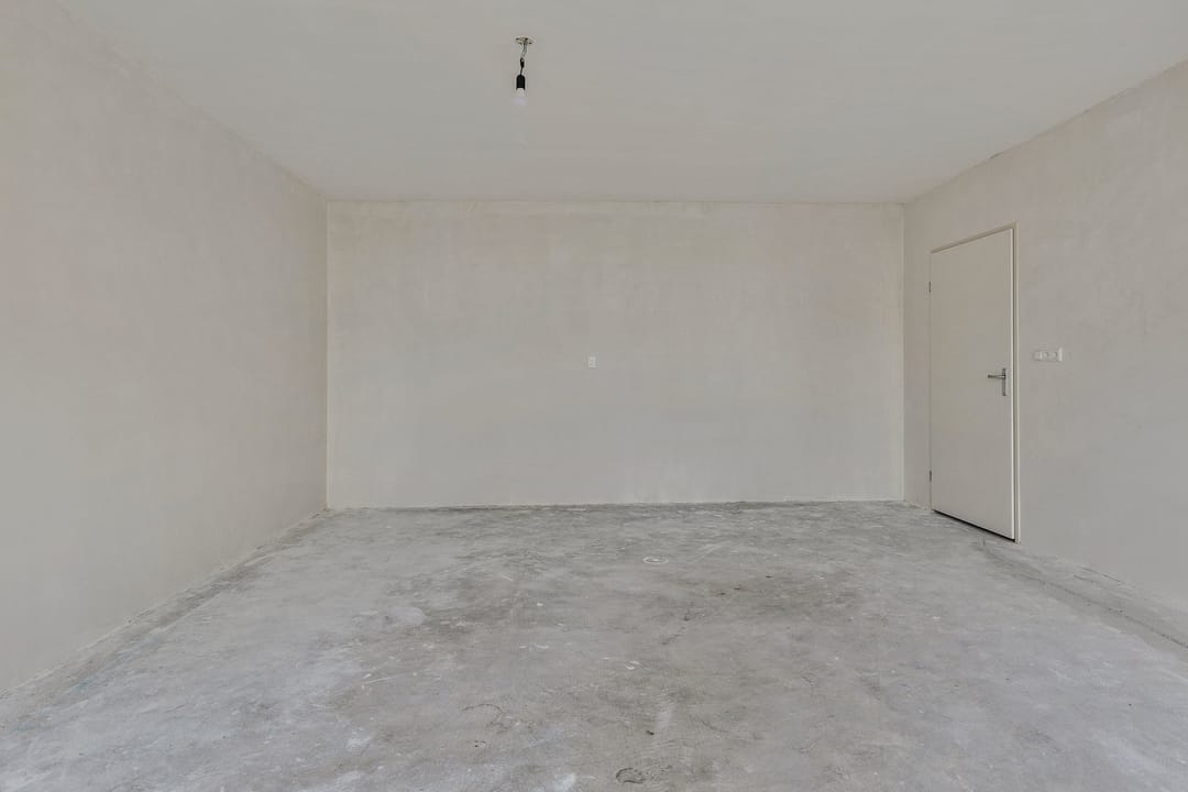Light 2-room apartment with new bathroom in car-free complex — 16