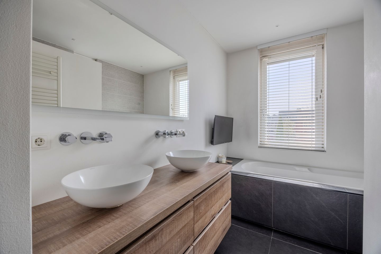 Foto 34 van Koolwitje 2