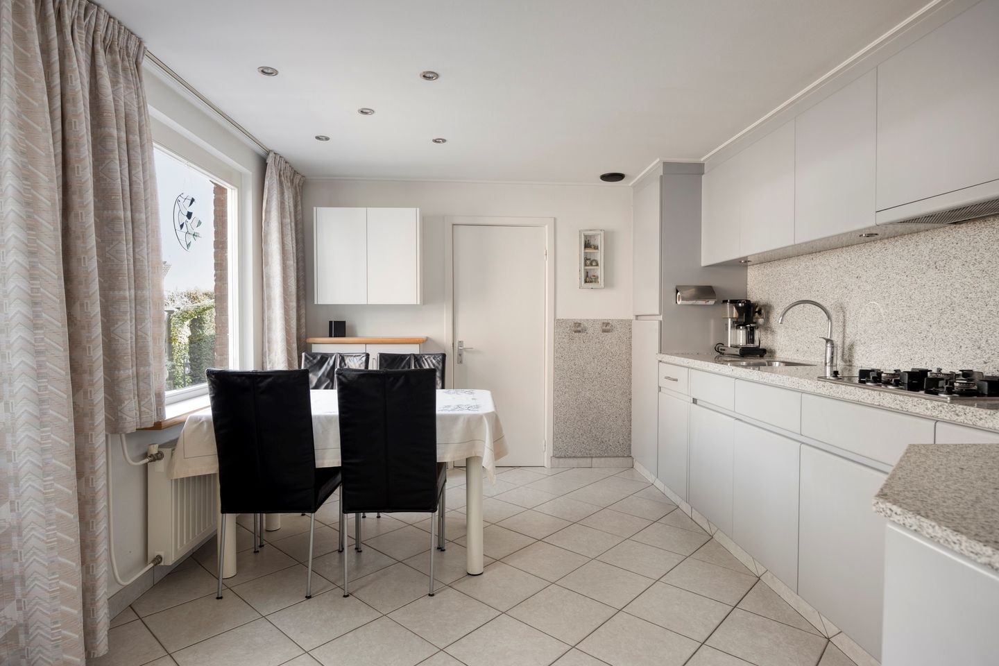 Foto 10 van Harmonieweg 7