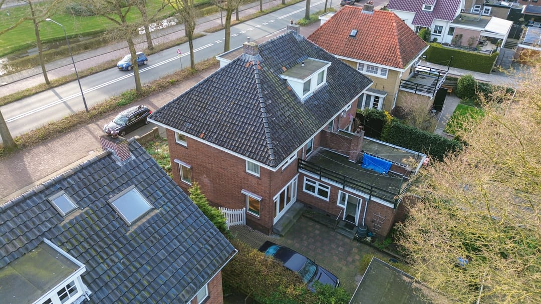 Photo 47 of Burgemeester Falkenaweg 69