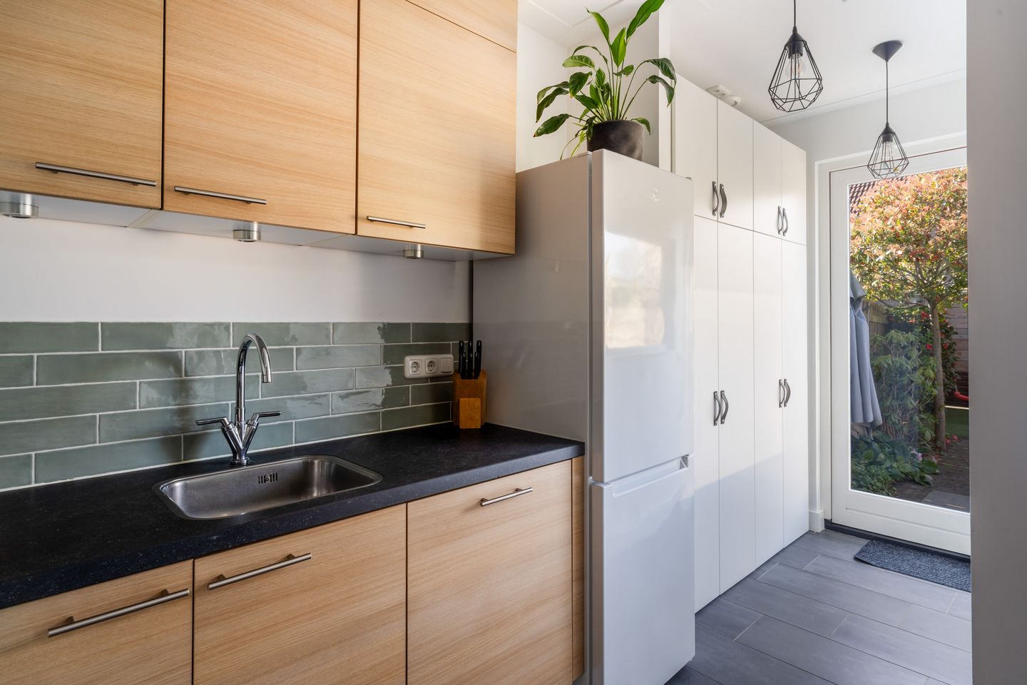 Charming 1920s Terraced Family Home with Four Bedrooms and Energy Label B — 14