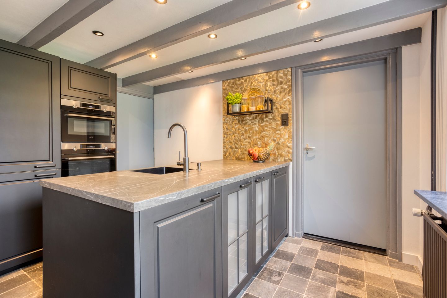 Photo 20 of Dorpsstraat 21