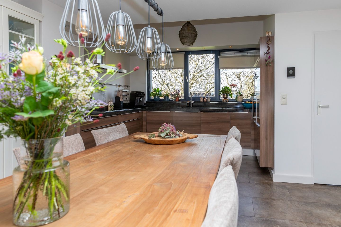 Unique Semi-Detached Townhouse with Panoramic River Views in Ochten — 78