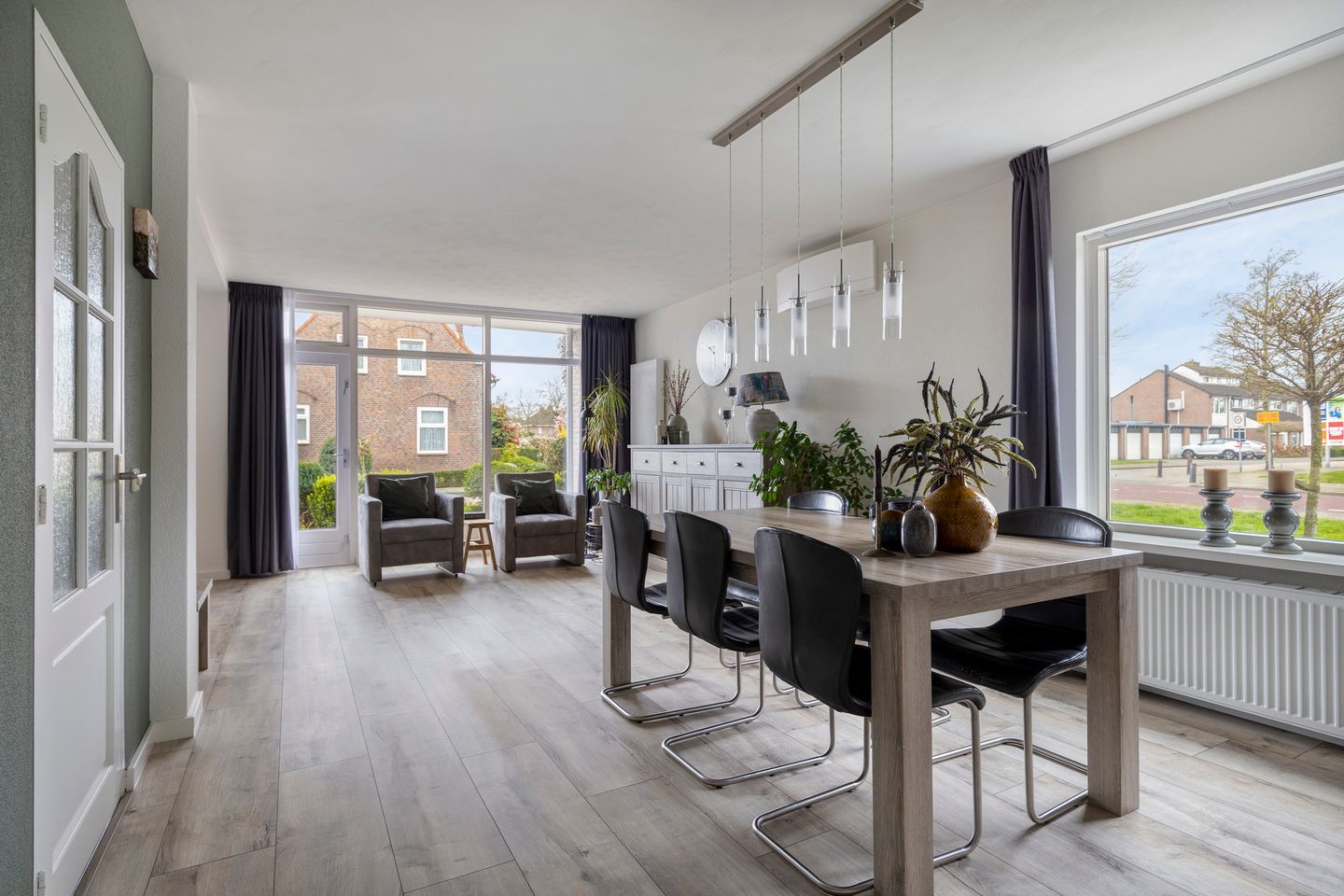 Foto 14 van Bizetlaan 1