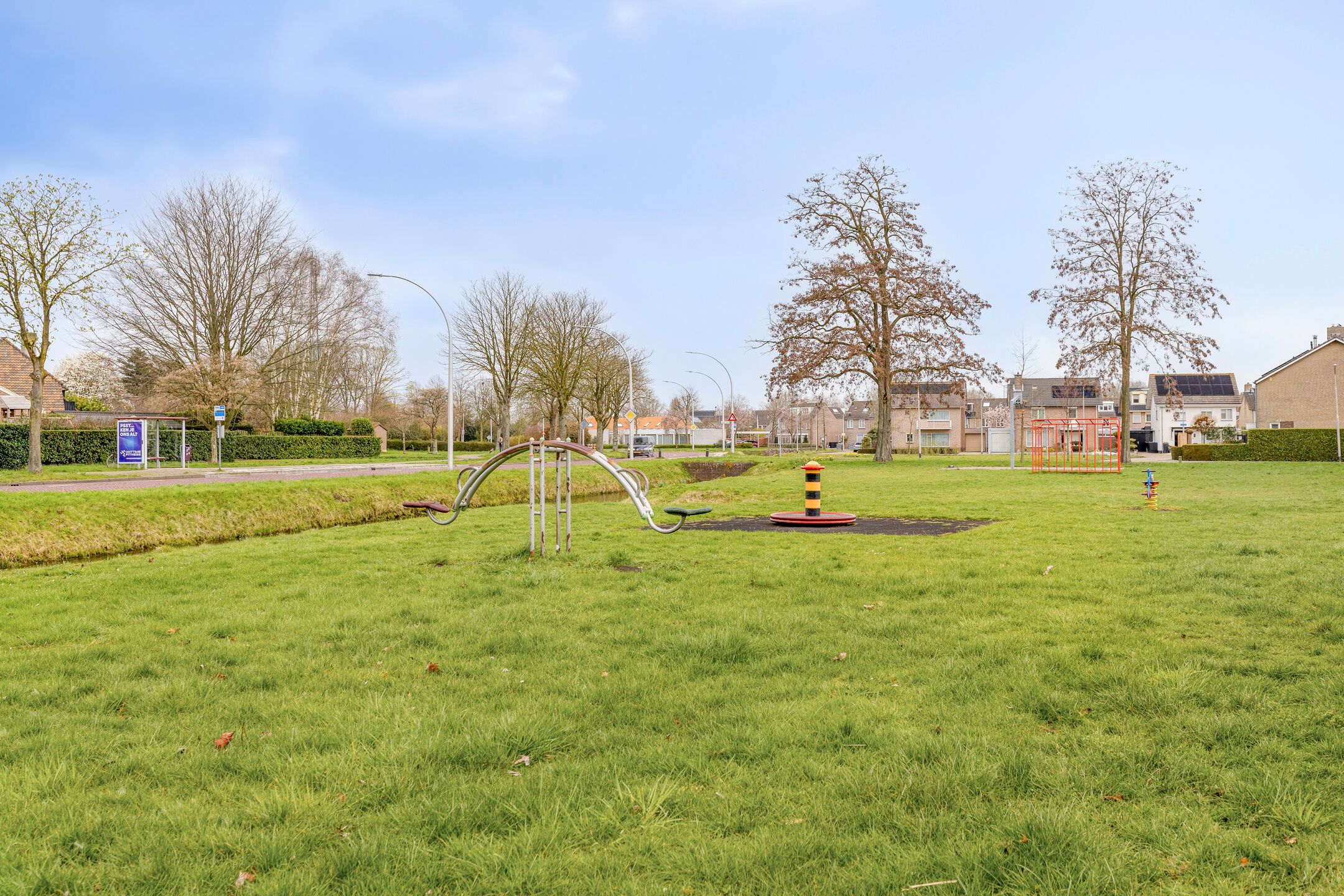 Foto 42 van Bizetlaan 1