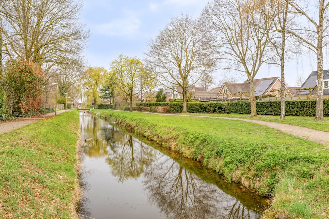 Foto 41 van Bizetlaan 1