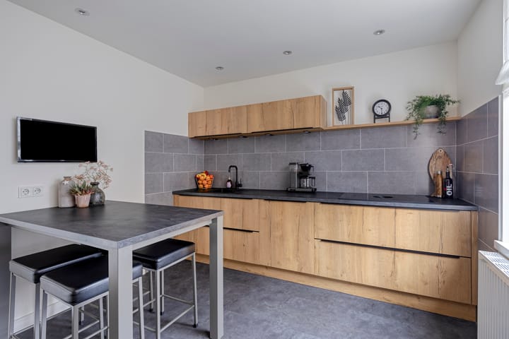 Foto 3 van Bizetlaan 1