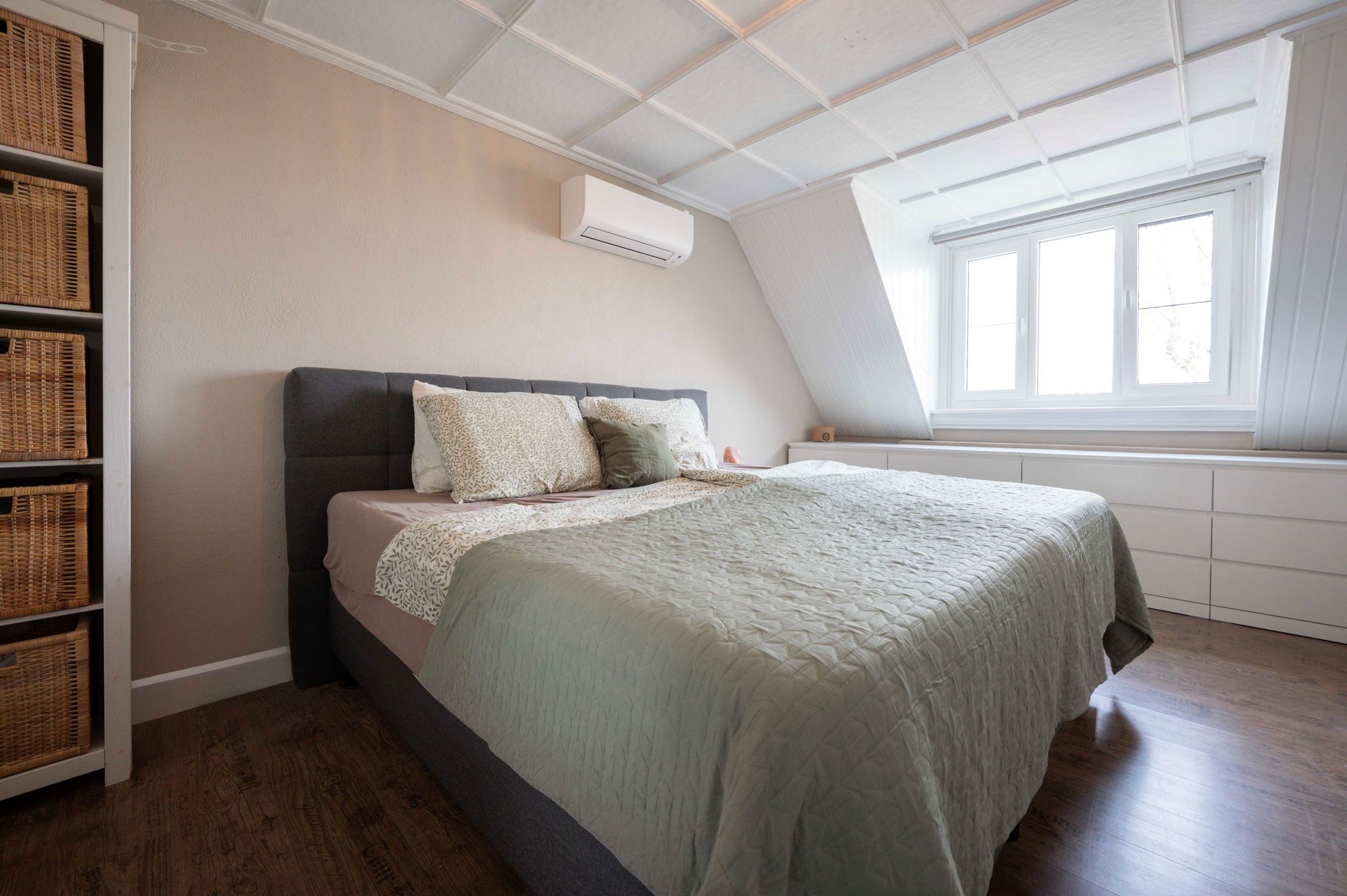 Atmospheric Family Home in Village Center — 39