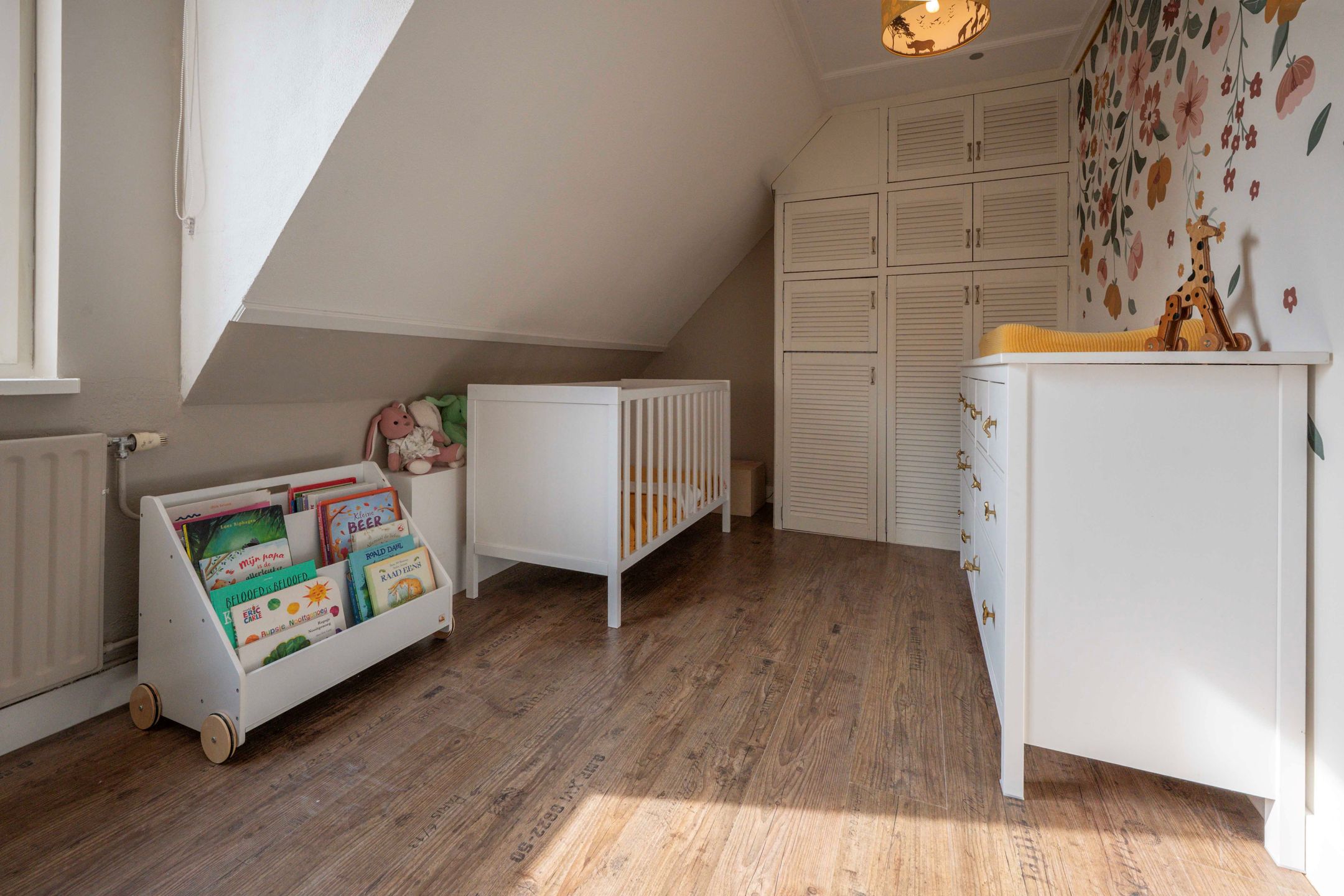 Atmospheric Family Home in Village Center — 51